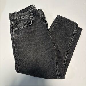 Zara Women’s Black Jeans Size 32